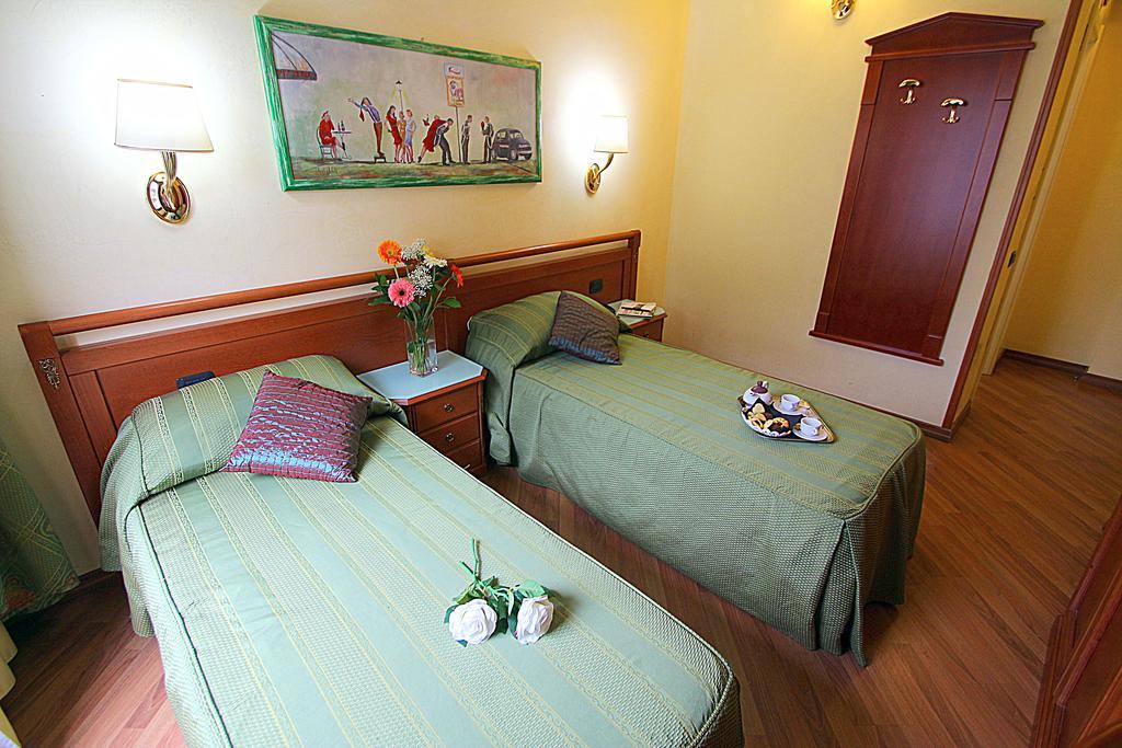Hotel Bright Roma Ngoại thất bức ảnh